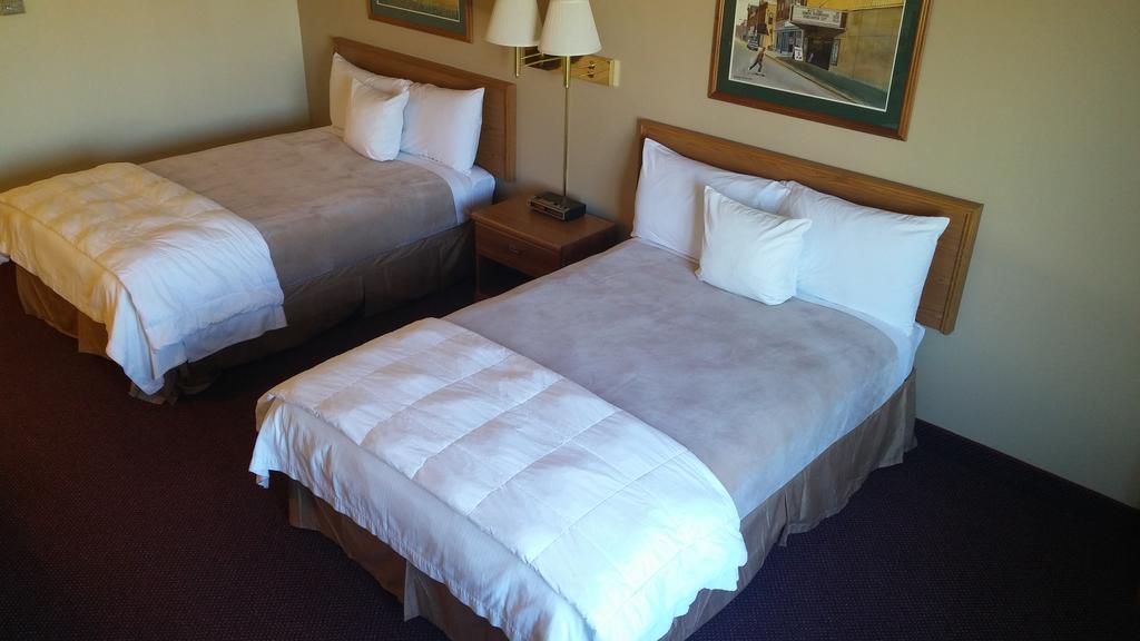 Econo Lodge Maquoketa Luaran gambar
