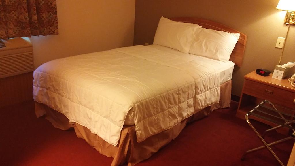 Econo Lodge Maquoketa Luaran gambar