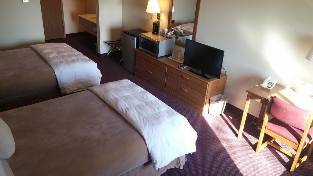 Econo Lodge Maquoketa Luaran gambar