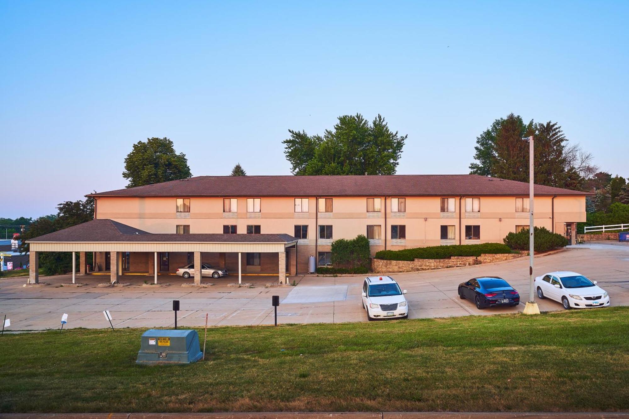Econo Lodge Maquoketa Luaran gambar