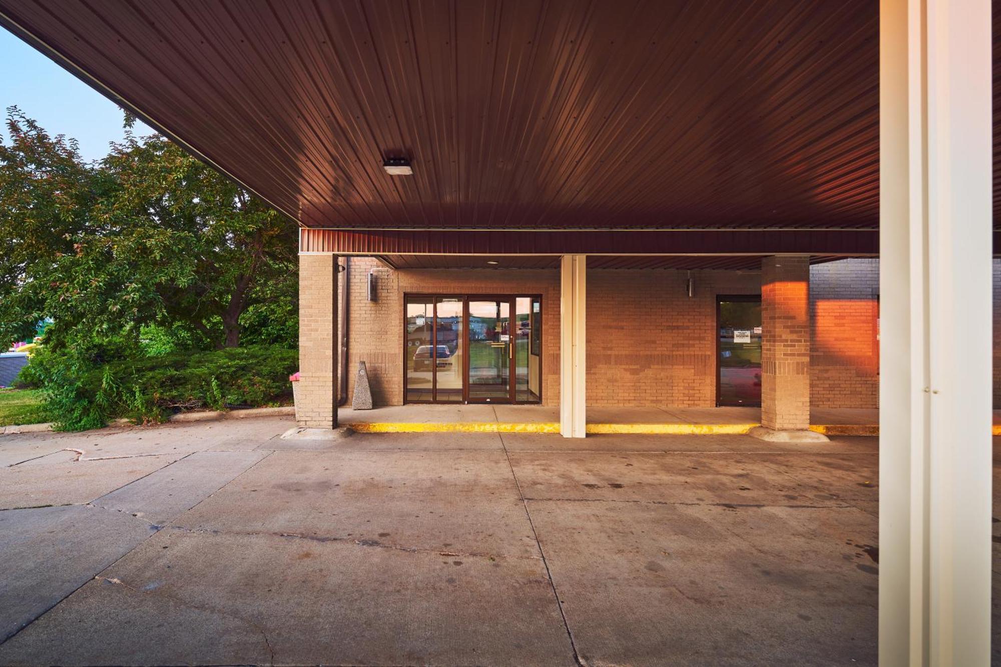 Econo Lodge Maquoketa Luaran gambar