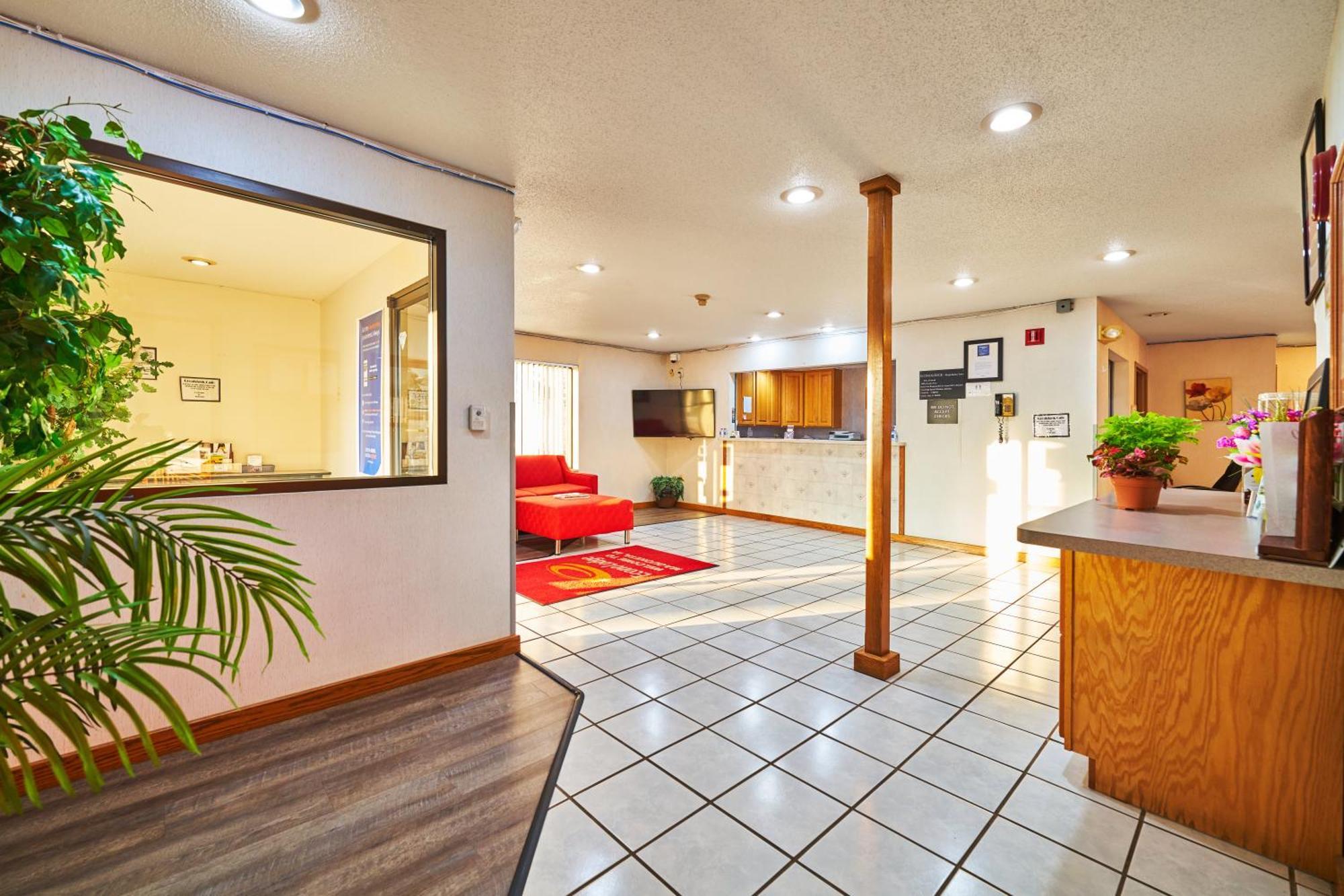 Econo Lodge Maquoketa Luaran gambar